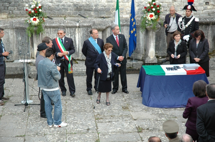 Clicca per vedere l'immagine alla massima grandezza