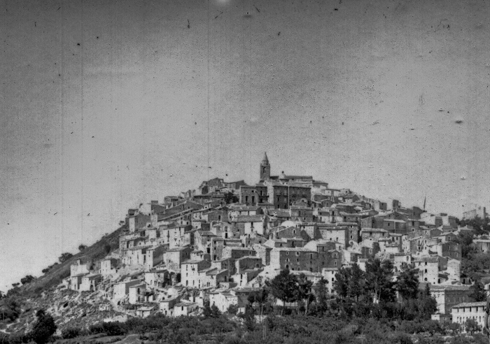 Clicca per vedere l'immagine alla massima grandezza