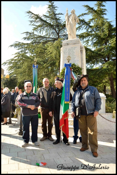 Clicca per vedere l'immagine alla massima grandezza